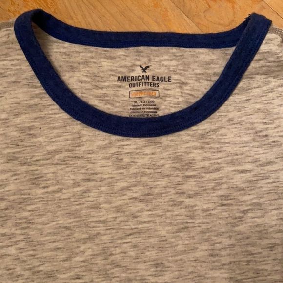 🦅 AEO Active Flex Gray Colour-Block Basic T-Shirt - Picture 6 of 9